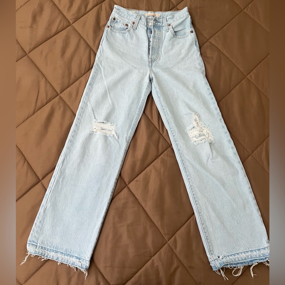 LEVI’S women’s ribcage ankle straight cropped jeans
